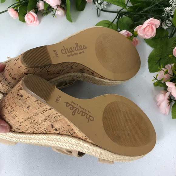 Charles David Wedge Ruffled Sandals Size 8.5M (#5) - Picture 8 of 8